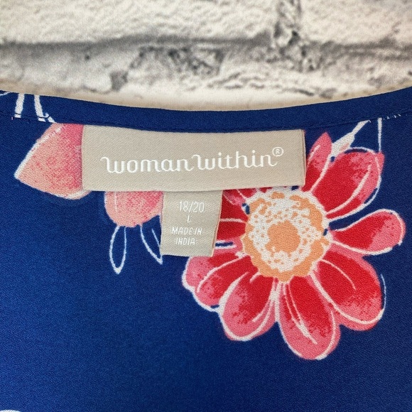 Woman Within Blue and Pink Floral Handkerchief Hem Tank Top size 18/20 - Picture 4 of 6